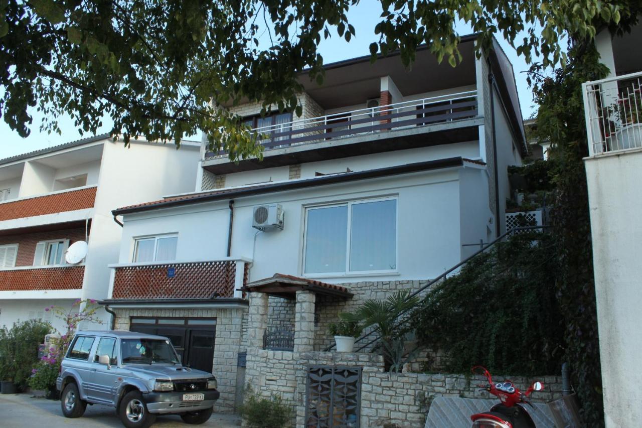 Apartments With A Parking Space Rabac, Labin - 7465 Dış mekan fotoğraf